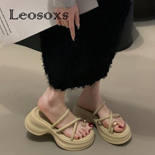 Leosoxs  รองเท้าแตะผู้หญิง ส้นแบน ใส่สบาย สไตล์เกาหลี รองเท้าแฟชั่น 2023 ใหม่ ins ทันสมัย คุณภาพสูง Beautiful B28G0MC 36Z230909
