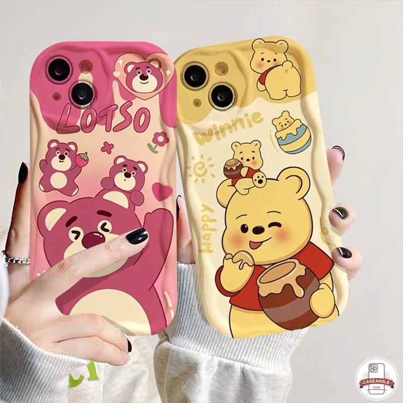 เคสโทรศัพท์มือถือ-ลายการ์ตูนหมีพูห์-สตรอว์เบอร์รี่-สําหรับ-samsung-a34-a54-a14-a12-a13-a23-a02s-a03s-a50-a52s-a33-a04s-a51-a03-a11-a52-a50s-a31-a20s-a30s-a04-a24-a04e-a53-a20-a21-a32-a10s