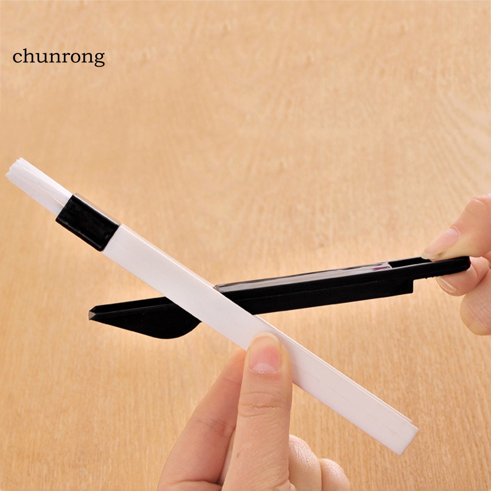 chunrong-แปรงทําความสะอาดร่องหน้าต่าง-คีย์บอร์ด-พร้อมที่ตักขยะ