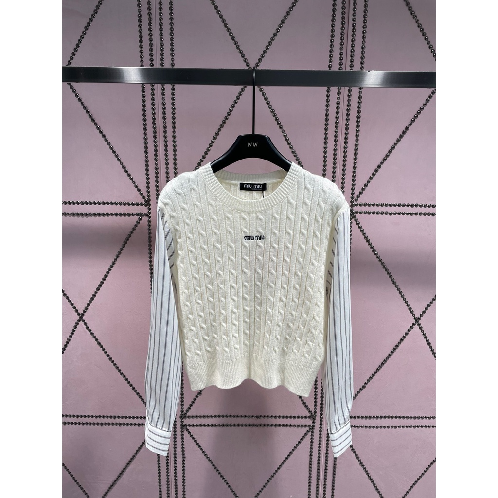 vrij-miu-miu-23-autumn-and-winter-new-letter-embroidery-logo-college-style-stitching-knitted-top-womens-fashionable-all-match-knitwear