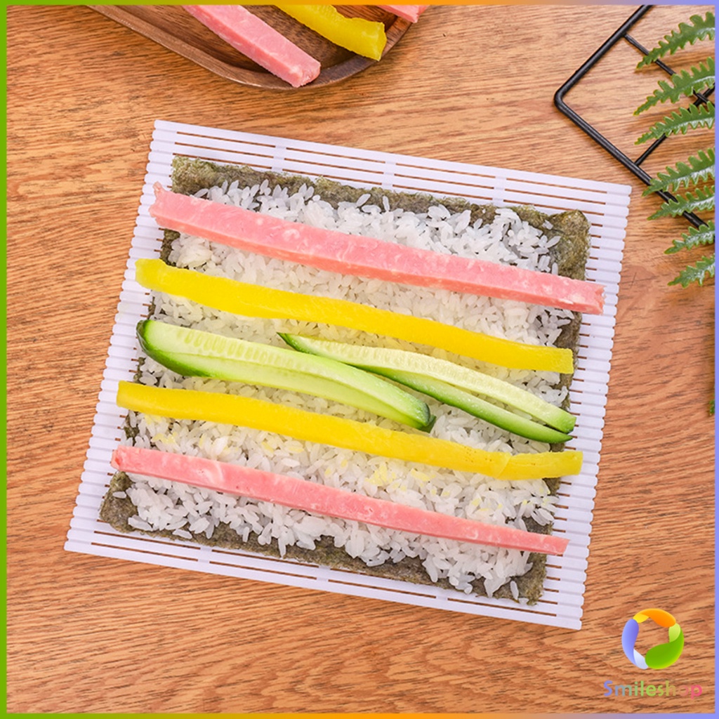 smileshop-diy-แผ่นม้วนซูชิ-แผ่นพลาสติกสำหรับทำซูชิ-sushi-mat