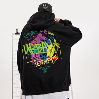 เสื้อกันหนาวแขนยาว มีฮู้ด แบบสวมหัว พิมพ์ลายกราฟฟิติตัวอักษร ทรงหลวม สไตล์เกาหลี ไซซ์ M - 5XL แฟชั่นฤดูหนาว สําหรับผู้ชาย และผู้หญิง