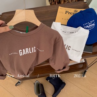 เสื้อยืดแขนยาว ผ้าฝ้ายแท้ พิมพ์ลายตัวอักษร แฟชั่นฤดูใบไม้ร่วง และฤดูหนาว สไตล์ญี่ปุ่น สําหรับเด็ก [90-140 ซม.]
