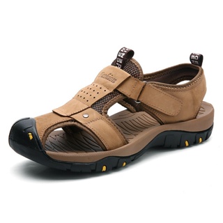 รองเท้าแตะ Velcro หนังวัว ปิดนิ้วเท้า เหมาะกับเดินชายหาดกลางแจ้ง แฟชั่นฤดูร้อน สําหรับผู้ชาย สีกากี ไซซ์ 38-46