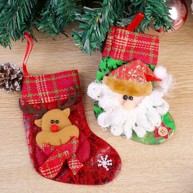 ถุงเท้าซานต้าคลอส-สโนว์แมน-กวางเอลก์-คริสต์มาส-ขนาดเล็ก-1-ชิ้น
