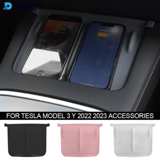 Digifounder แผ่นซิลิโคนชาร์จโทรศัพท์มือถือ กันลื่น สําหรับ Tesla Model 3 Y 2022 2023 D4U2
