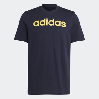 adidas ไลฟ์สไตล์ เสื้อยืดผ้าซิงเกิลเจอร์ซีย์ปักโลโก้แนวนอน Essentials ผู้ชาย สีน้ำเงิน IC9300