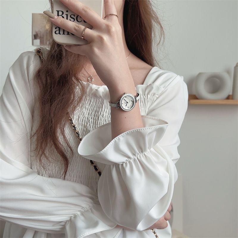 xiaoxiang-นาฬิกาข้อมือ-หน้าปัดขนาดเล็ก-หรูหรา-ระดับไฮเอนด์-แฟชั่นเรียบง่าย-สําหรับผู้หญิง