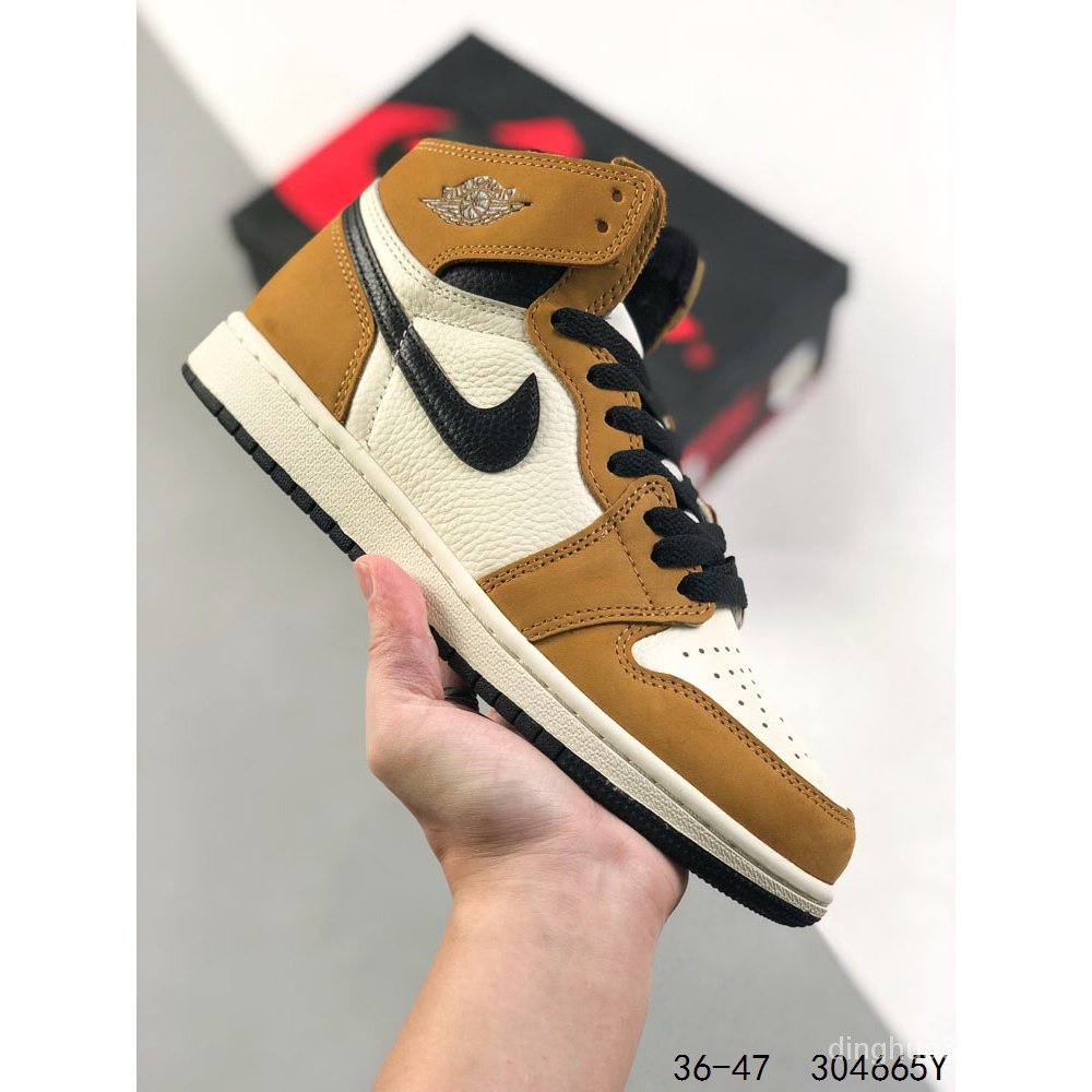 aj1 high with shorts