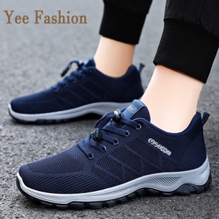 YEE Fashion รองเท้าผ้าใบผู้ชาย รองเท้าลำลองผู้ชาย  ท้าผ้าใบแฟชั่น สไตล์เกาหลี กีฬากลางแจ้ง ทำงาน ท้าลำลอง XYD2390VSM 37Z230912