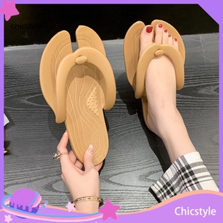 Chicstyle รองเท้าแตะ EVA กันลื่น เปิดนิ้วเท้า สีพื้น เหมาะกับฤดูร้อน สําหรับผู้ชาย และผู้หญิง 1 คู่
