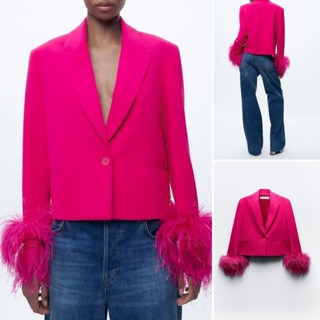 Zara 23 ฤดูใบไม้ร่วง สไตล์ใหม่ สไตล์ยุโรป อเมริกัน ขนนก ตกแต่งสูทสั้น คอปก แขนยาว ตกแต่งกระเป๋าข้างเดียว7602484