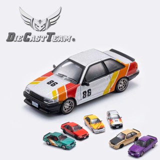 DCT 1: 64 Toyota AE86  โลหะผสม  ของขวัญโมเดล รถ ของเล่นเด็กผู้ชาย ของขวัญวันเกิด ตกแต่งบ้าน