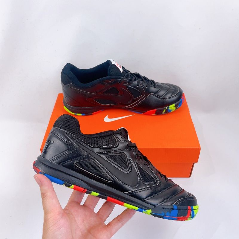 nike5 gato ltr
