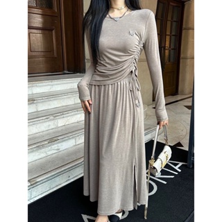 U9MN Alexa * r W * g AW 23 autumn and winter New round neck side rope strap waist pleated top elastic waist split overskirt suit for women