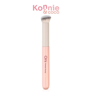 Oni Multifunctional Concealer Brush #Sakura Pink โอนิ แปรงสำหรับลงคอนซีลเลอร์มัลติฟังก์ชั่น สีชมพูซากุระ.