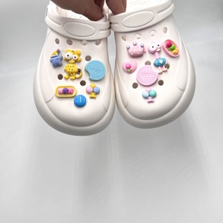 Crocs jibbitz charms diy แฟชั่น ตกแต่ง สําหรับตกแต่งรองเท้า crocs เริ่มต้น