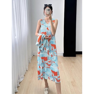 2MUAY รุ่น GSA230809D เดรสผู้หญิง เดรสพลีทคุณภาพ SLEEVELESS V NECK PRINTED PLEAT DRESS 4 สี FREE SIZE