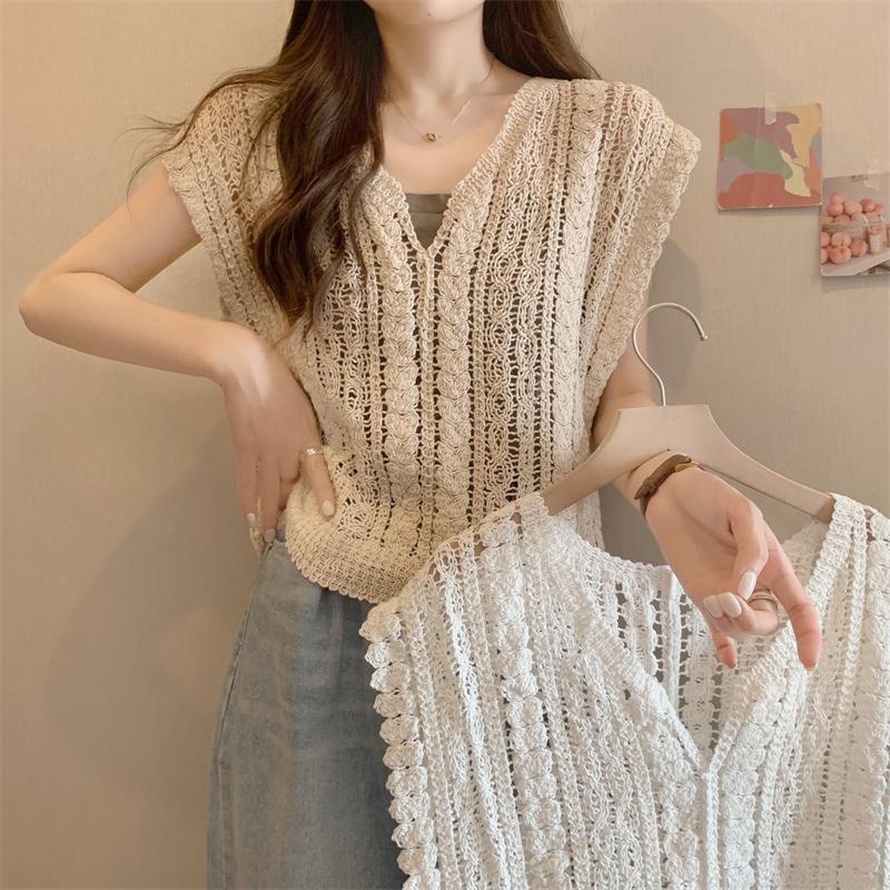 LitlteBee.shop.95133เสื้อถักไหมพรมแขนสั้น คอวี ผ้าไหมพรมยืด ใส่สบาย ฟรี ...