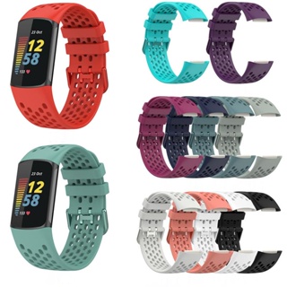 สายนาฬิกาข้อมือซิลิโคน ระบายอากาศ แบบเปลี่ยน สําหรับ Fitbit Charge 5 Smart Watch Fit Bit Charge 5