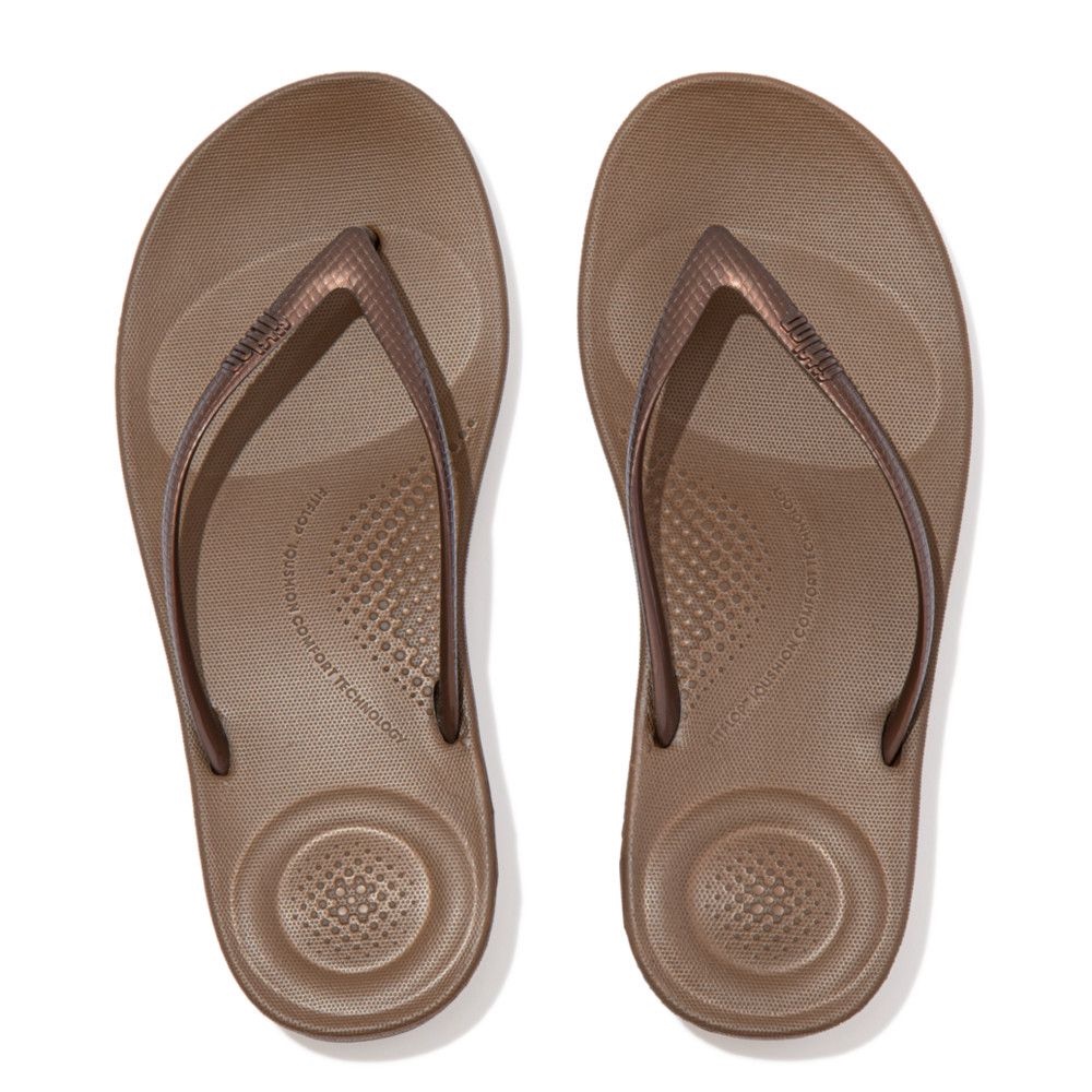 fitflop-iqushion-รองเท้าแตะแบบหูหนีบผู้หญิง-รุ่น-e54-012-สี-bronze