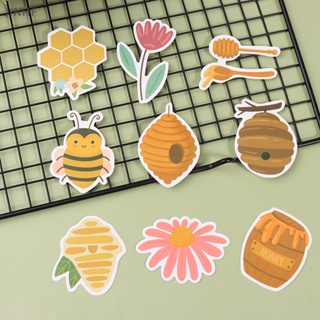 [BestBuyshop] สติกเกอร์ ลายการ์ตูนผึ้ง ดอกไม้ กันน้ํา สําหรับตกแต่งกระเป๋าเดินทาง กีตาร์ สเก็ตบอร์ด แล็ปท็อป 50 ชิ้น