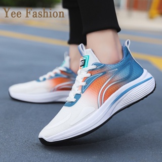 YEE Fashion  รองเท้าผ้าใบผู้ชาย รองเท้าลำลองผู้ชาย  ท้าผ้าใบแฟชั่น สไตล์เกาหลี กีฬากลางแจ้ง ทำงาน ท้าลำลอง Stylish High quality fashion Comfortable XYD23902LQ 37Z230910