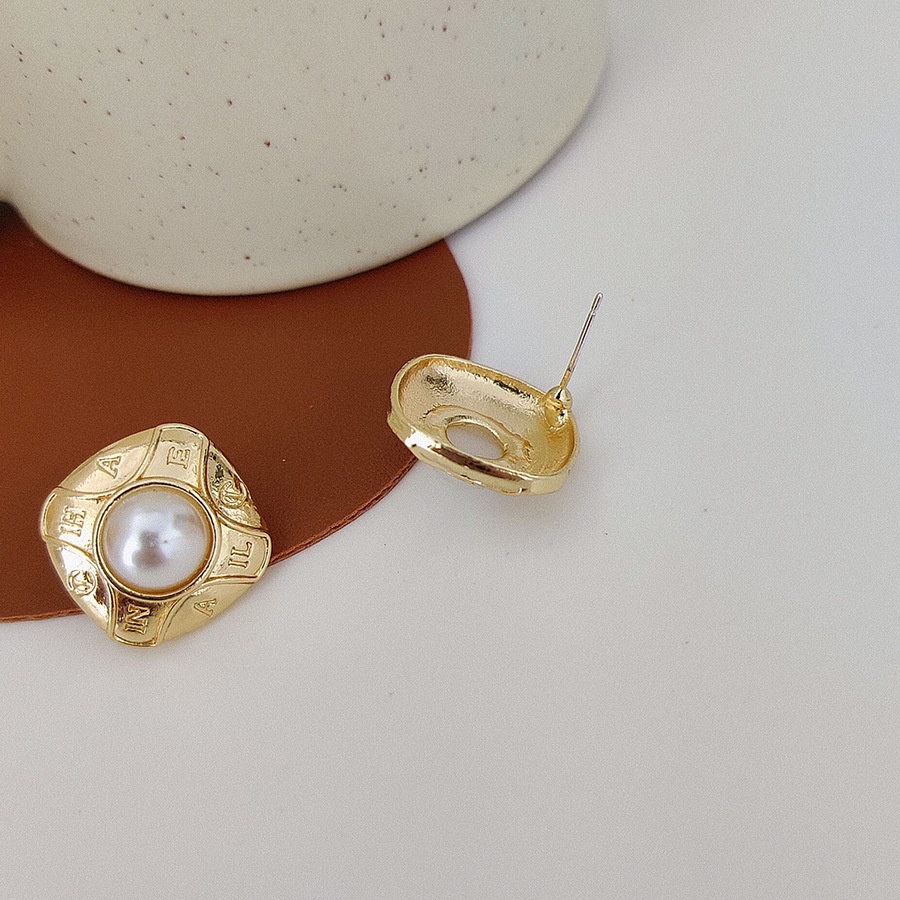 s925-silver-needle-retro-small-fragrance-square-pearl-earrings-earrings-womens-internet-celebrity-elegant-simple-high-end-earrings