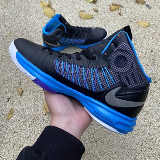 Black store hyperdunks 2012