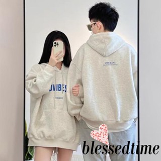 Blessedtime- เสื้อกันหนาวแขนยาว มีฮู้ด พิมพ์ลายตัวอักษร ทรงหลวม มีกระเป๋าจิงโจ้ ลําลอง หนา เหมาะกับฤดูใบไม้ร่วง ฤดูหนาว สําหรับผู้หญิง