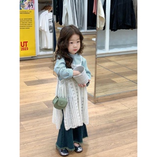 Korean girls spring and autumn suit foreign style rice white embroidery lace sling skirt striped top two-piece childrens wear trend