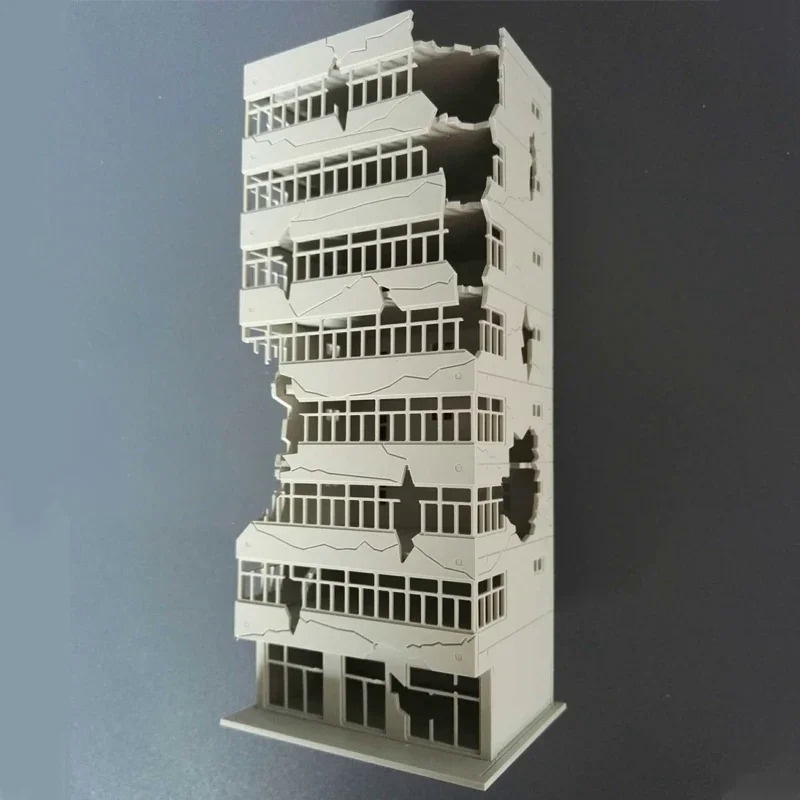 Outland Models N Scale 'Damaged Abandoned Office Building' - Modellbau-Szenerie Für Modelleisenbahnen, Einfache Montage