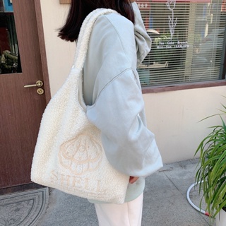กระเป๋าสะพายไหล่ ผ้ากํามะหยี่ขนนิ่ม ปักลายน่ารัก แฟชั่นฤดูใบไม้ร่วง และฤดูหนาว สไตล์ญี่ปุ่น สําหรับเด็กผู้หญิง และนักเรียน