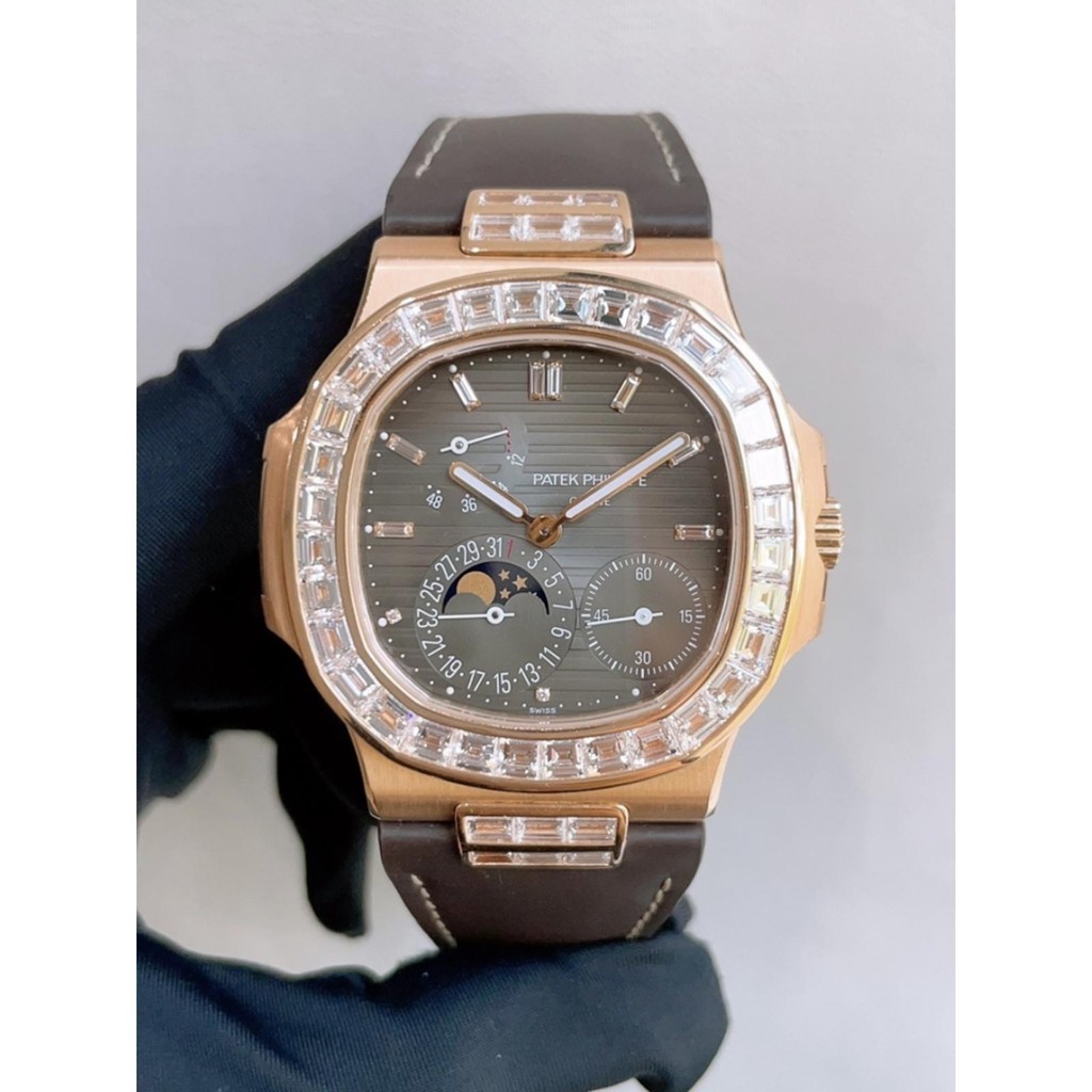 Patek Philippe Philippe Philippe Philippe 5724R Rose Gold 40 ...