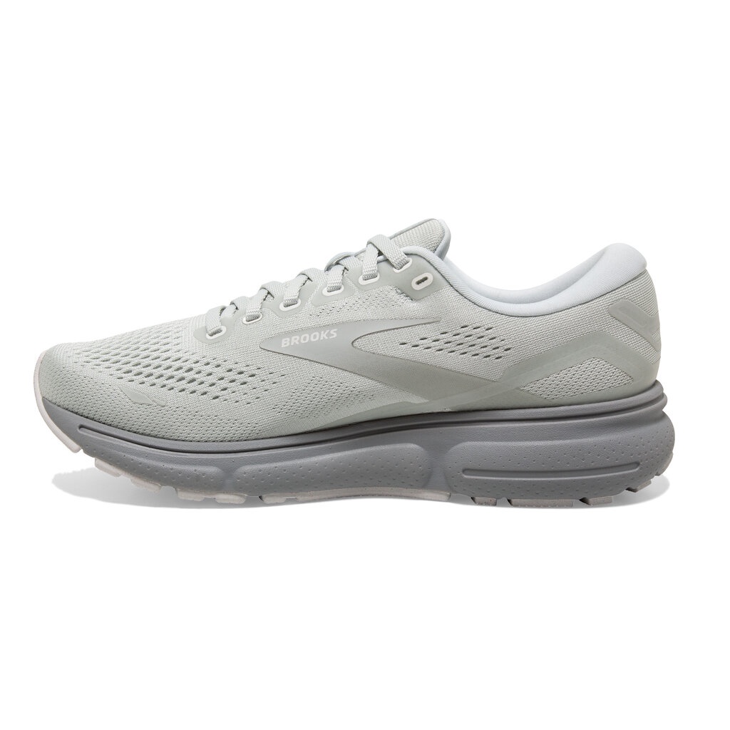 brooks-ghost-15-รองเท้าวิ่งถนน-ผู้ชาย-หน้าปกติ-นุ่มสบาย