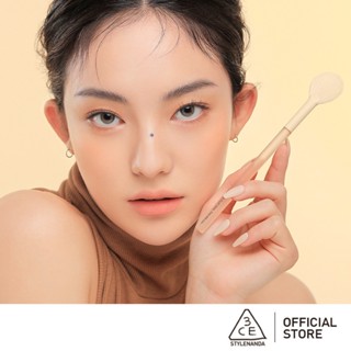 3CE FLAT OVAL FAN BRUSH ทรีซีอี แฟลต โอวัล บรัช แปรงแต่งหน้า แปรงปัดแก้ม