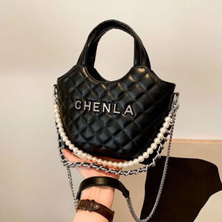 Xiaoxiangfeng handbag female 2022 new fashion diamond bucket bag premium texture minority one-shoulder shoulder satchel bag
