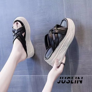 JUSLIN   รองเท้าแตะผู้หญิง ส้นแบน ใส่สบาย สไตล์เกาหลี รองเท้าแฟชั่น 2023 ใหม่  Korean Style สวย สบาย ทันสมัย B28G16J 37Z230910