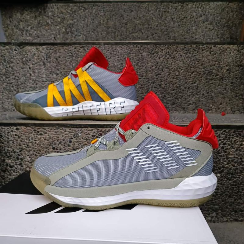 Adidas dame online 6 spitfire