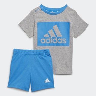 adidas ไลฟ์สไตล์ ชุดเสื้อยืดและกางเกงขาสั้น Essentials เด็ก สีเทา H65822
