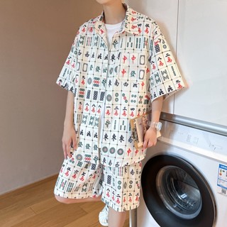 เสื้อเชิ้ตแขนสั้นลําลอง กางเกงขาสั้น ทรงหลวม พิมพ์ลาย เหมาะกับฤดูร้อน สําหรับผู้ชาย