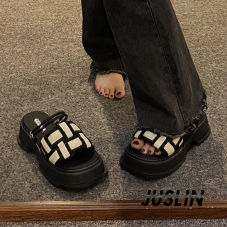 JUSLIN   รองเท้าแตะผู้หญิง ส้นแบน ใส่สบาย สไตล์เกาหลี รองเท้าแฟชั่น 2023 ใหม่  Trendy Chic High quality fashion B98G183 37Z230910