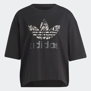 adidas ไลฟ์สไตล์ เสื้อยืดพิมพ์ลาย ผู้หญิง สีดำ IC6065