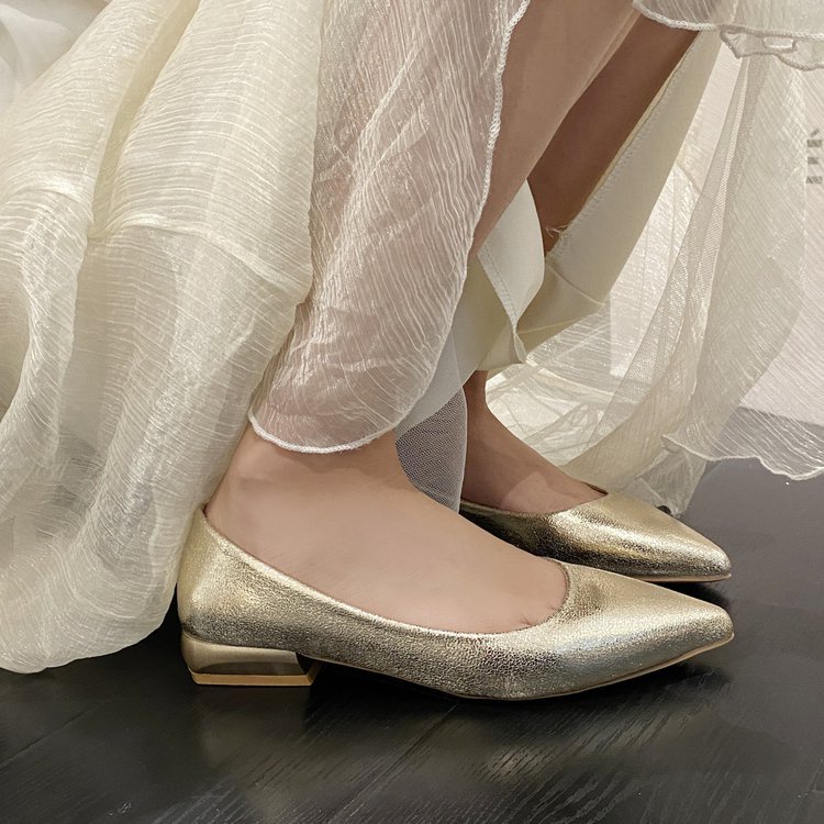 รองเท้าส้นเตี้ย-35-40-หัวแหลม-สีทอง-เงิน-ชมพู-หนัง-pu-เงา-อย่างดี-รองเท้าผู้หญิง-พรีออเดอร์-yj137