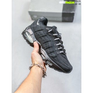 Nike air max outlet 95 triple black ราคา