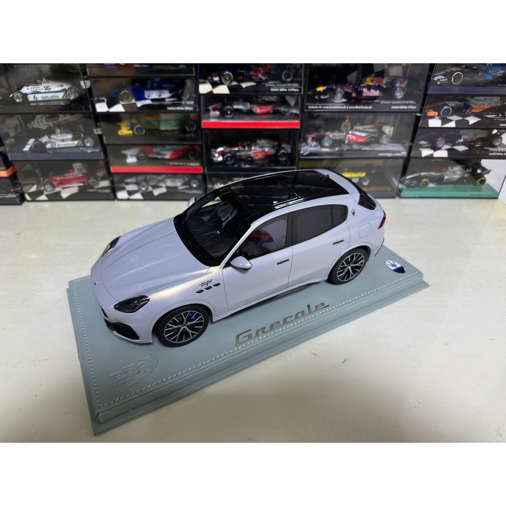 Miniature BBR 1/18 Maserati Grecale Noire - Limitée à 28 Exemplaires - Prévente