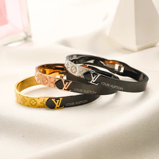 lv+กำไล ราคาพิเศษ | ซื้อออนไลน์ที่ Shopee ส่งฟรี*ทั่วไทย