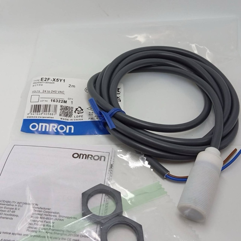 Proximity Sensors INDUCTIVE M18 E2FX5Y1 ออกบิลได้ ส่งเร็ว omron
