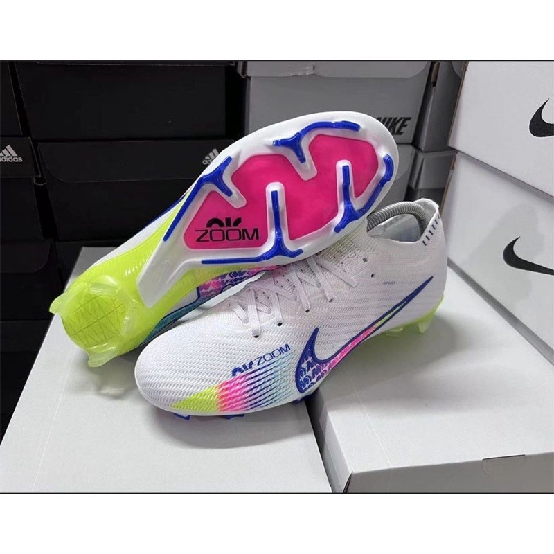 kasut bola superfly