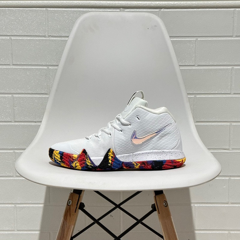 kyrie 4 march madness price
